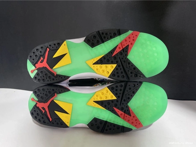 Rep CW2805-160 Jordan Retro Greater China 7 Air 0821